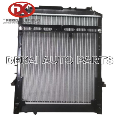 8973710110 Bộ tản nhiệt bằng nhôm nhựa Xe tải Isuzu 8971771930 8973874661