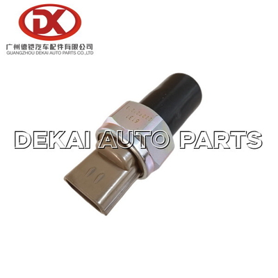 Cảm biến áp suất nhiên liệu 4HK1 8981197900 8 98119790 0 Phụ tùng ISUZU