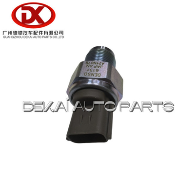 Động cơ 4HK1 6HK1 6UZ1 6WG1 Bộ phận máy đào cảm biến áp suất 8981197900