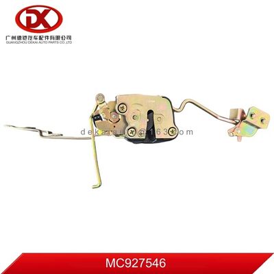 CHỐT CỬA TRƯỚC BÊN PHẢI TRÁI MC927546 MC927548 Dành cho phụ tùng xe tải Mitsubishi