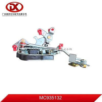 CHỐT CỬA TRƯỚC PHẢI TRÁI OEM MC935132 MC935099 cho MITSUBISHI