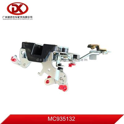 CHỐT CỬA TRƯỚC PHẢI TRÁI OEM MC935132 MC935099 cho MITSUBISHI