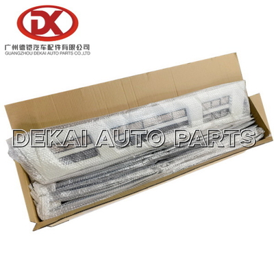 NPR 4HE1 Bộ phận cơ thể ISUZU Lưới tản nhiệt 134cm 5970765130 5-97076513-0